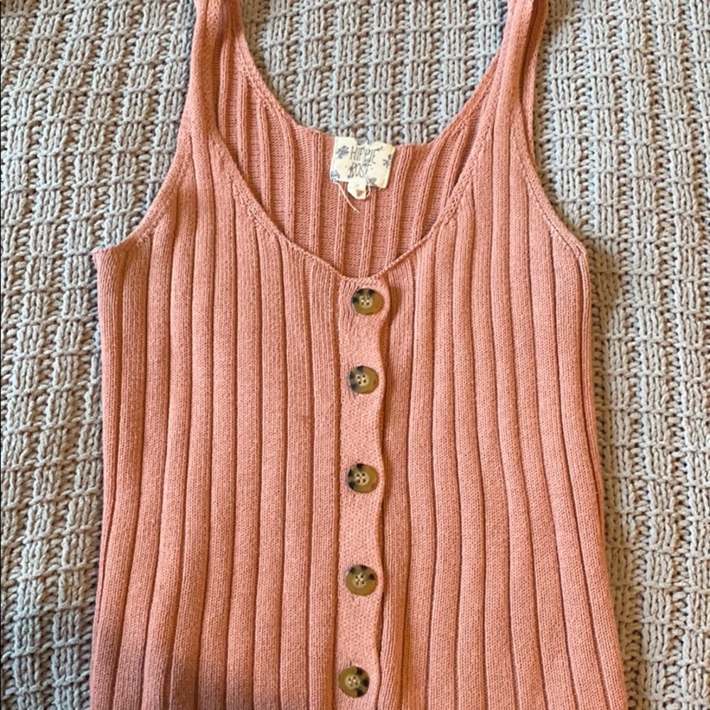 Pink tank top